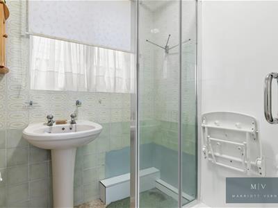 Picture 7